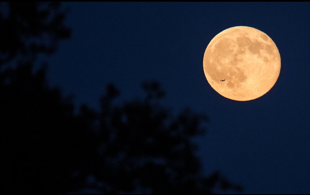 ‘Spookily’ rare full moon on Friday the 13th after 19 years