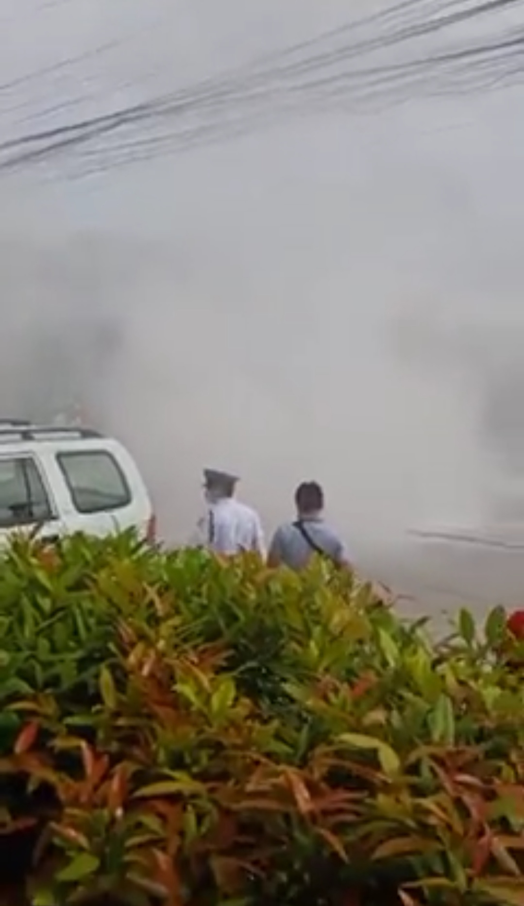 Car catches fire in Tagbilaran City
