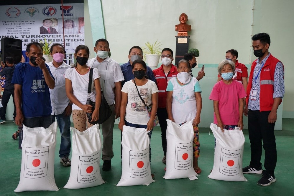 DSWD-7 and NFA-7 delivers Japan-donated rice to Bohol, Cebu