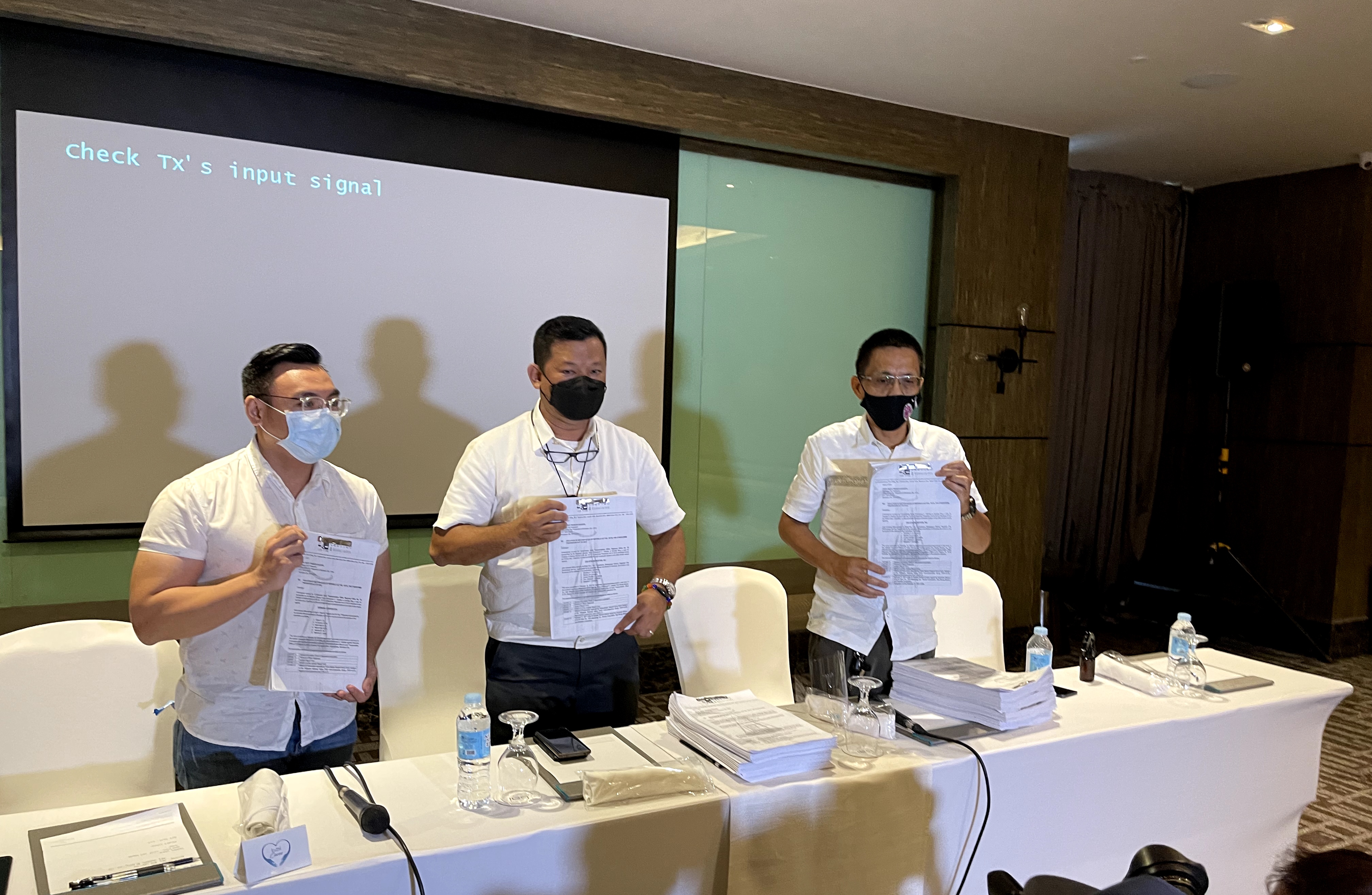 LTO 7 RD Caindec files cyberlibel case against Du Family