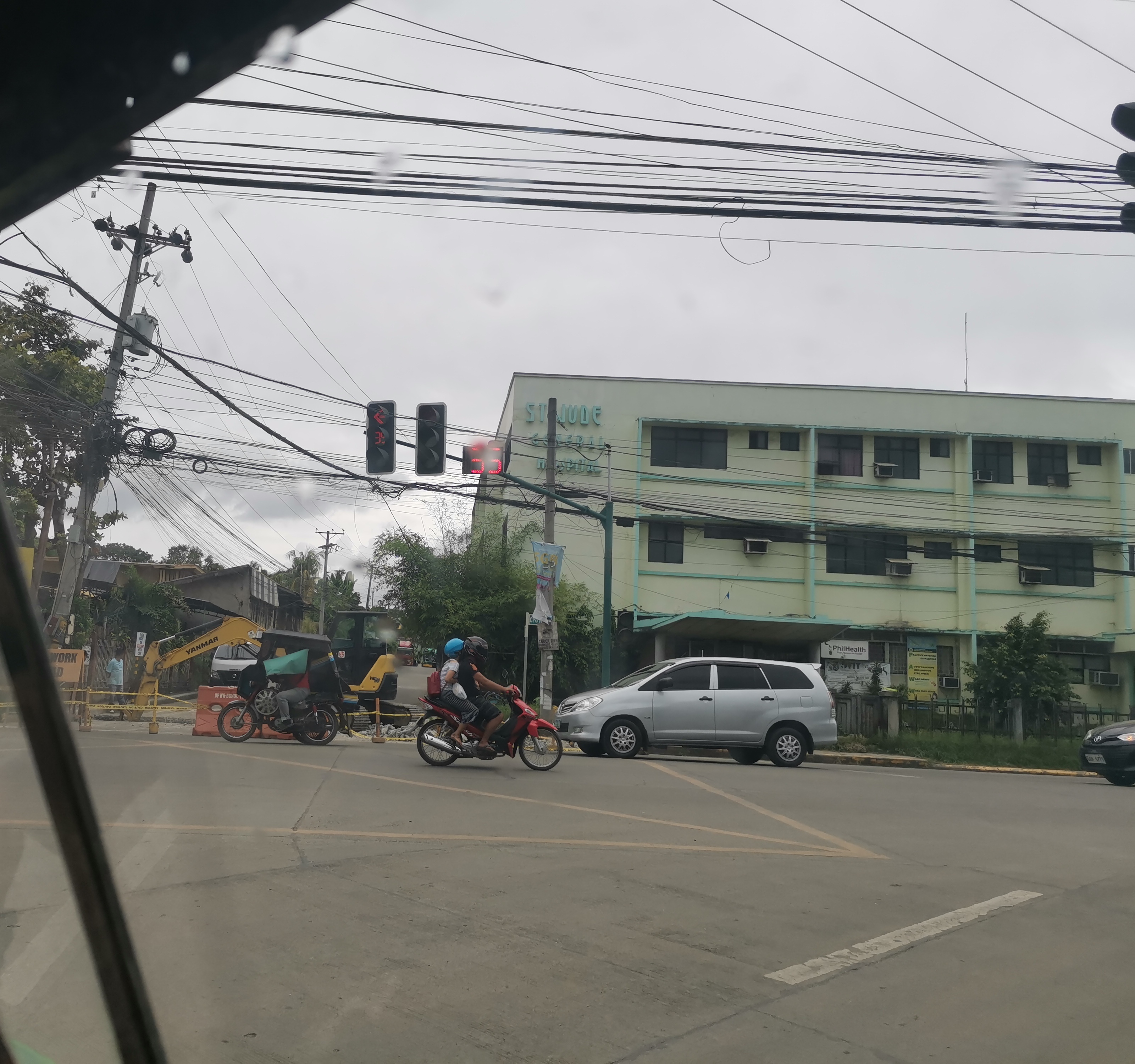 DPWH nangayo’g dispensa sa kahasol pagtrabaho sa dalan duol sa St Jude