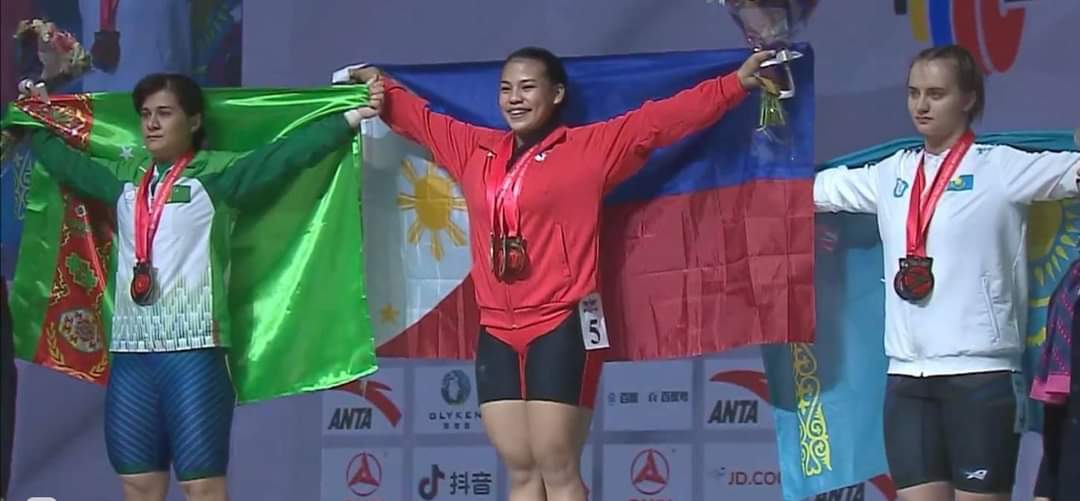 Bohol’s Vanessa Sarno wins 2 gold medals in Asian Weightlifting Championships