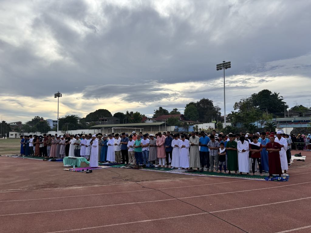 Muslims gather to celebrate Eid in Bohol