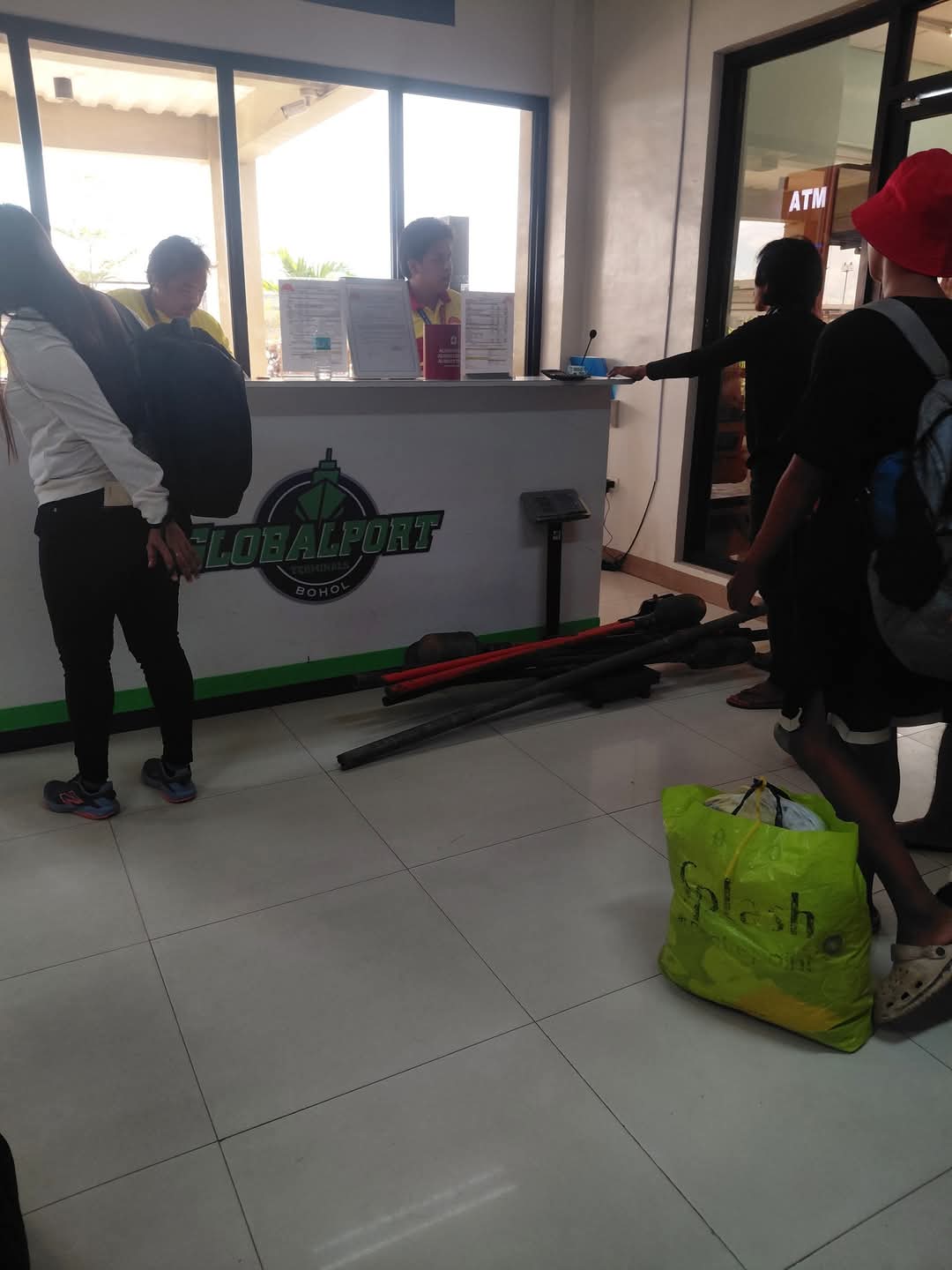 Passenger decries high baggage fee at Tagbilaran Port