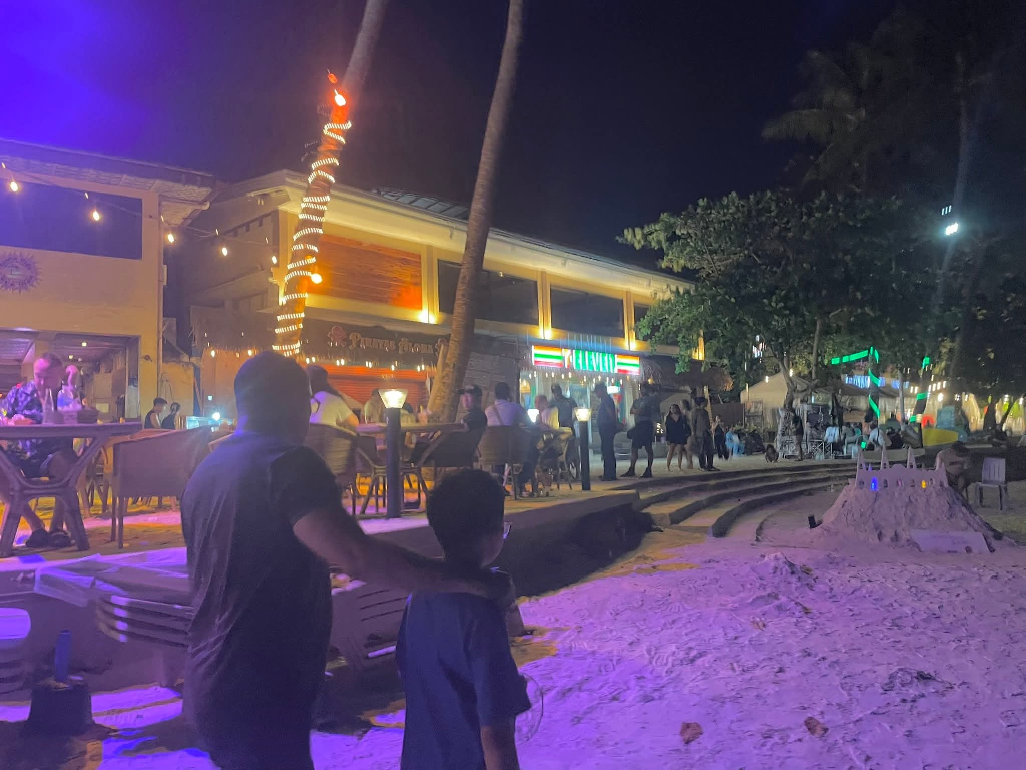 Gov. Aumentado surprises turtle conservation team in Panglao, praises efforts to protect sea turtle nesting site