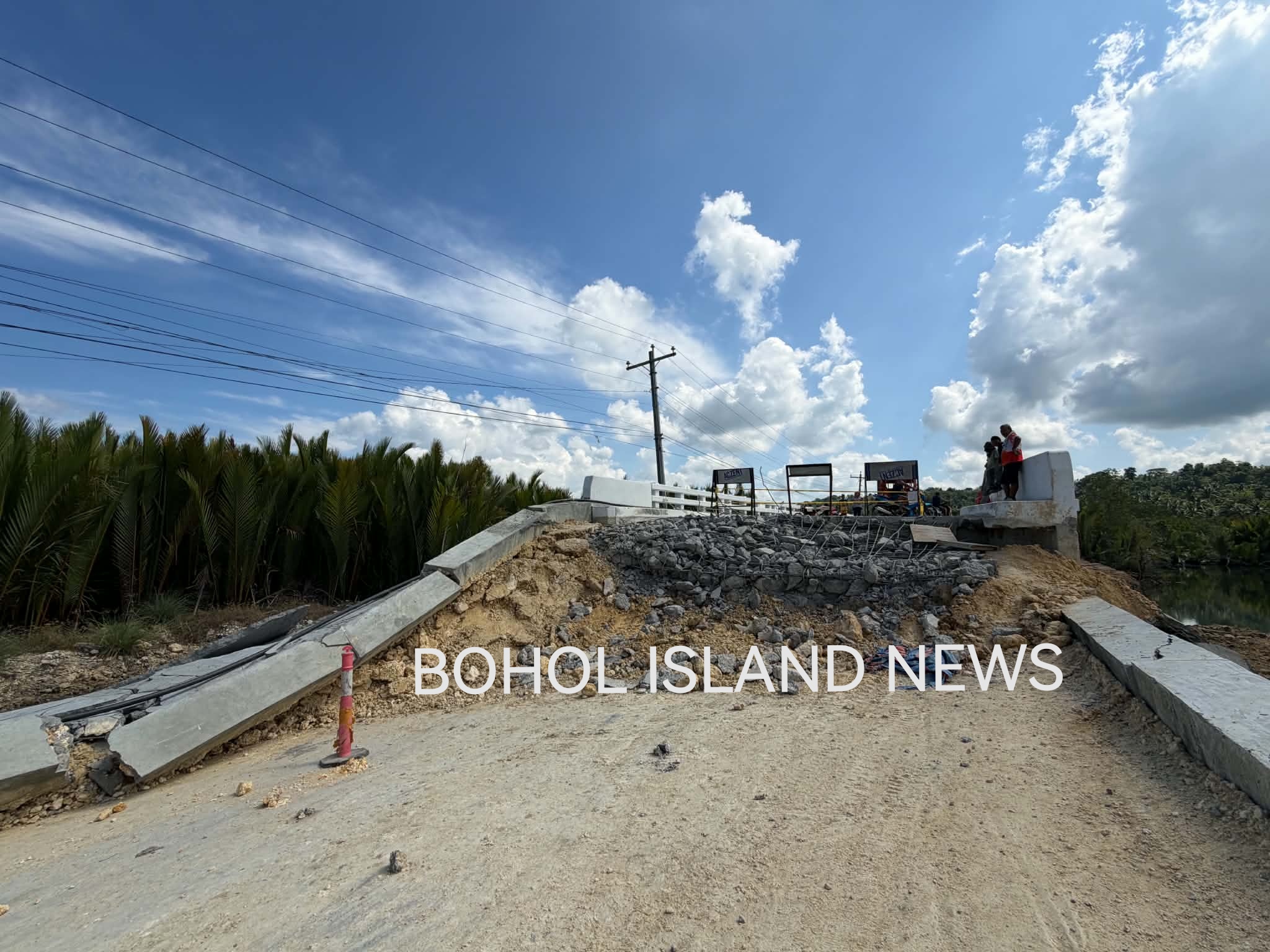Bato Bridge closed after approach collapses in Maribojoc town