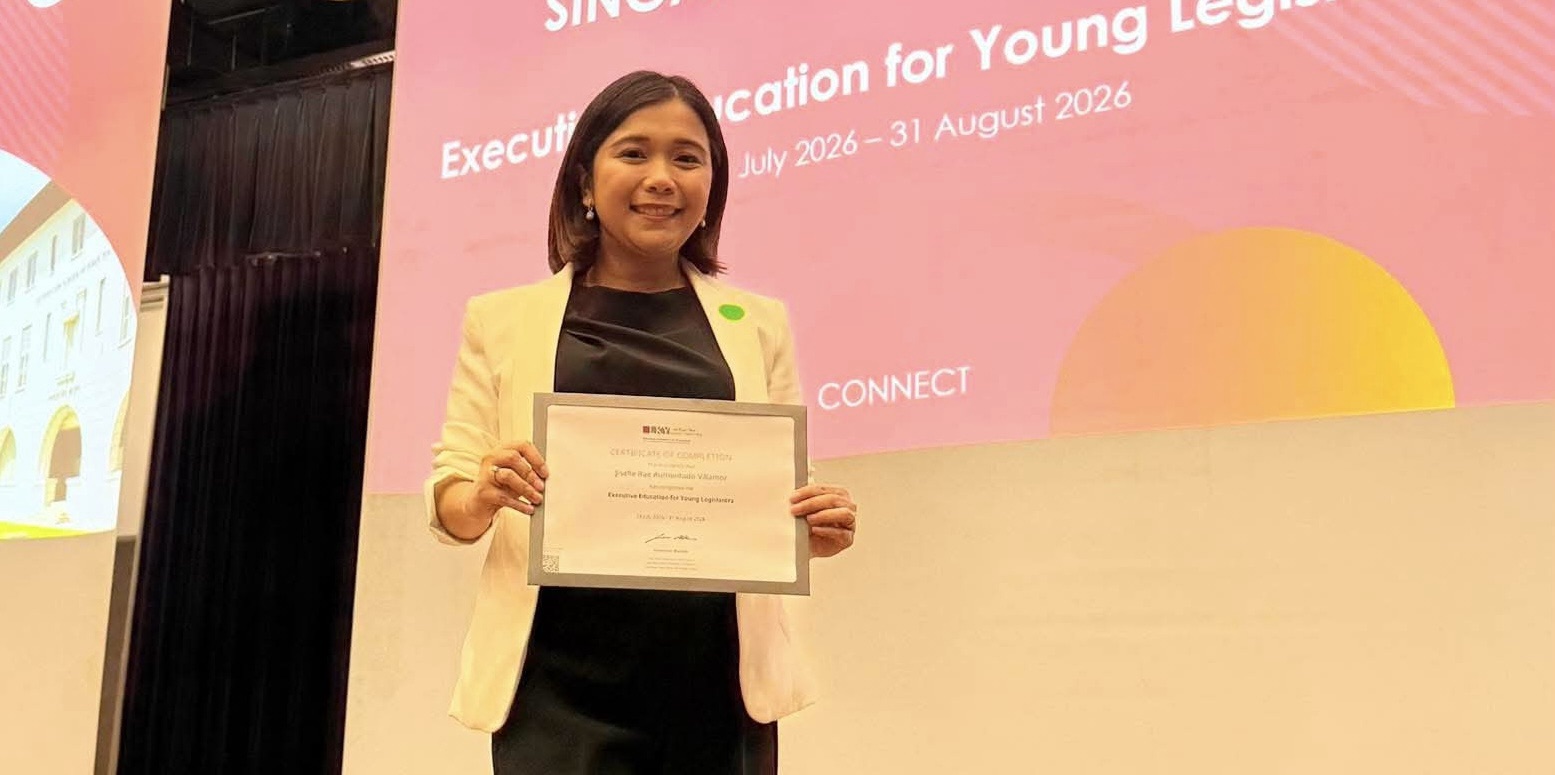 BM Jamie Villamor completes Lee Kuan Yew School Executive Program
