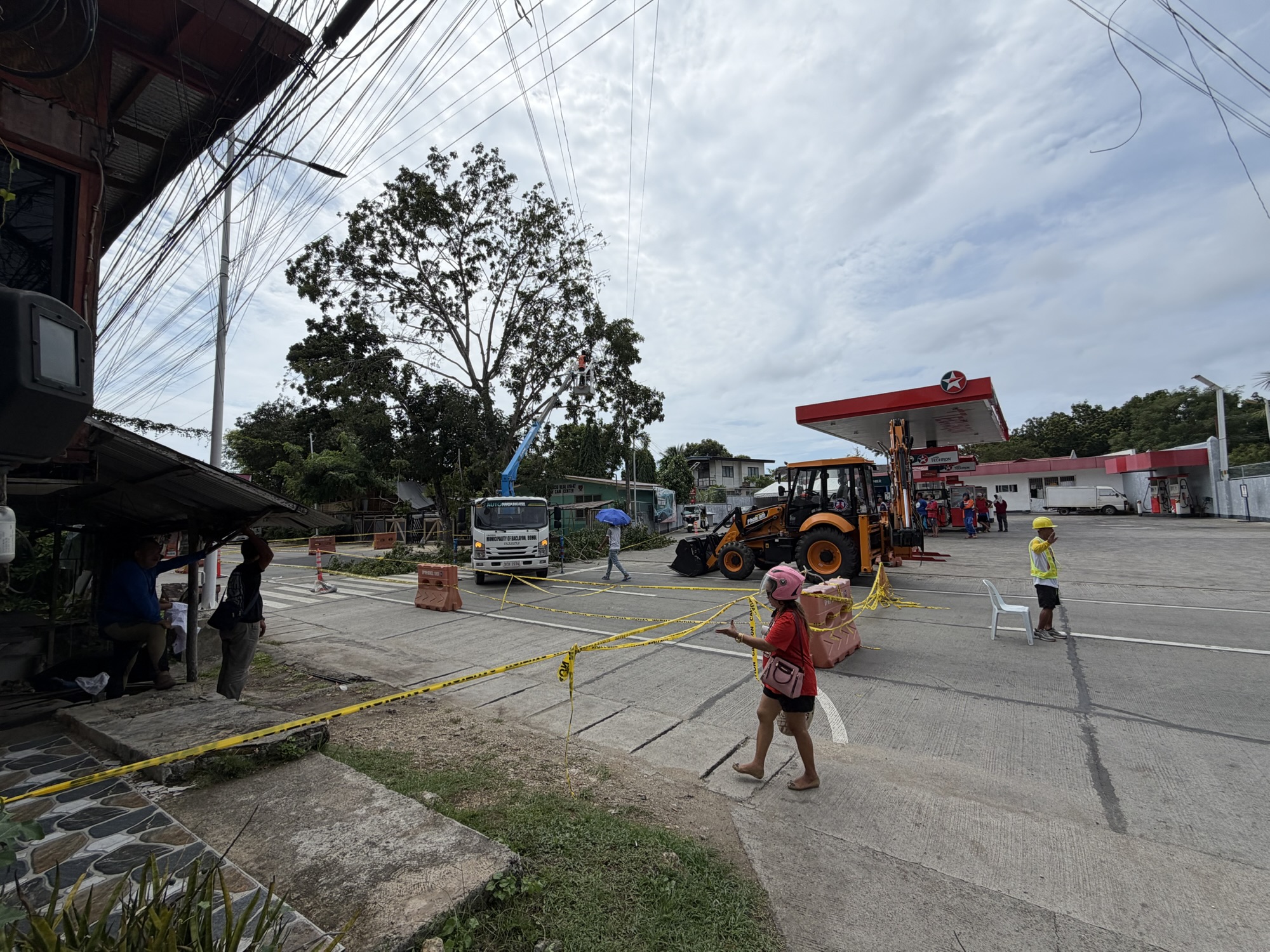 Road in Baclayon closed, undergoes repairs after suspected sinkhole causes ground to collapse